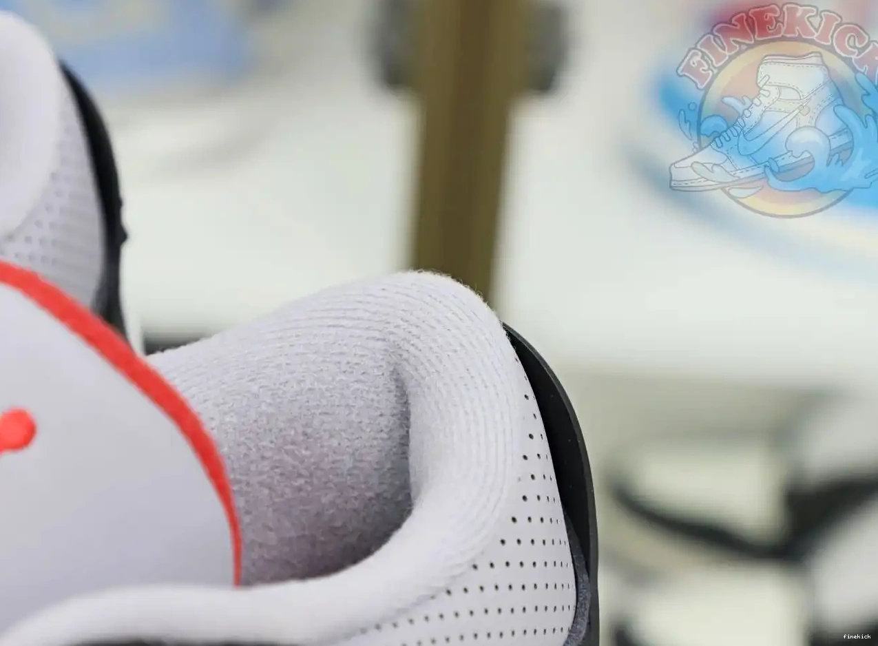 retro Jordan Jordan 2018（854262-001）  blackcement Air 3 0520